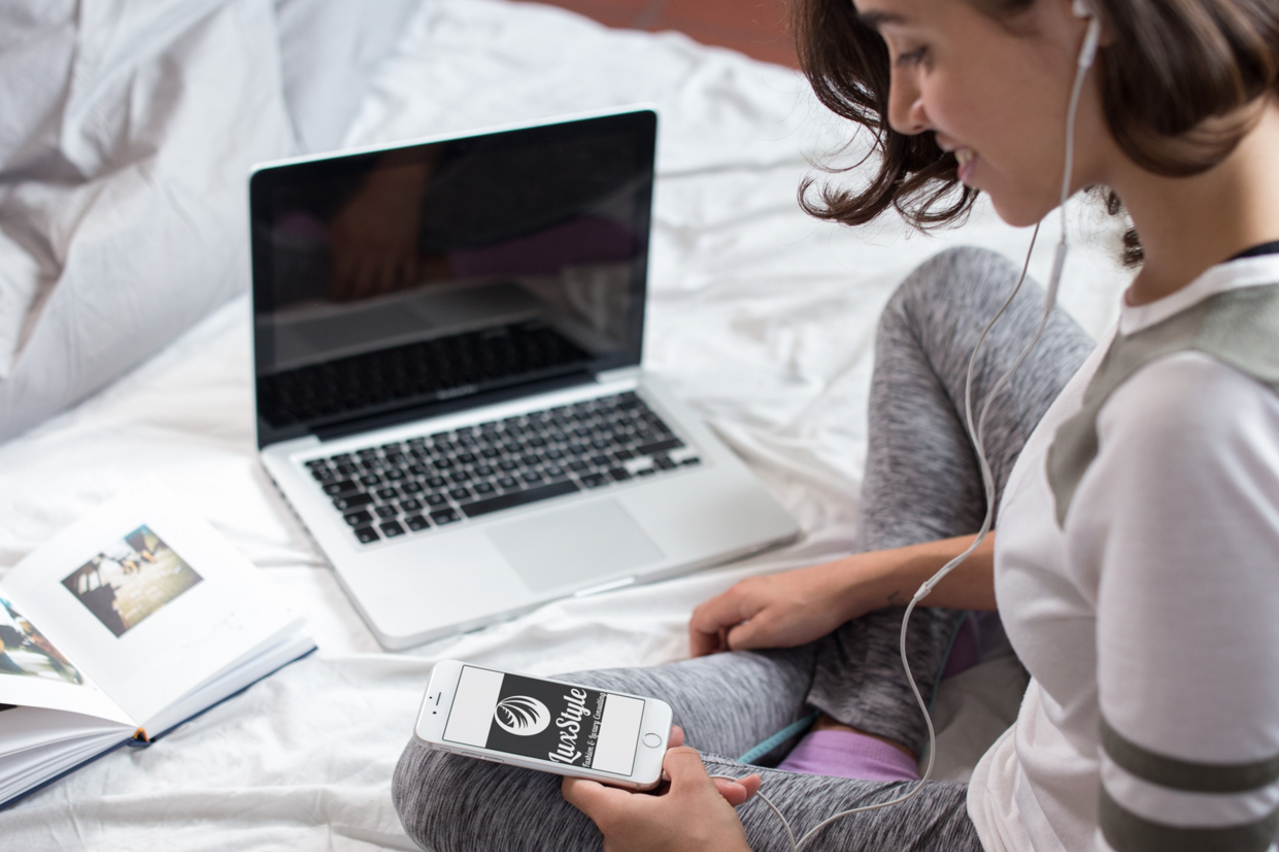 Lee más sobre el artículo “EL PODCASTING: Nuevos Canales de Intelectualización Para las Firmas de Lujo”