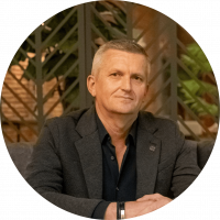 Mykola Radchenko-modified(1)