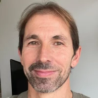 sinergias_club_MANUEL_RODRIGUEZ_mugshot