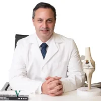 sinergias_club_internacional_Ignatius_Chatziandreou_mugshot