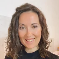 sinergias_club_internacional_noelia_es_vedra